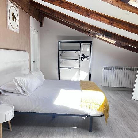 Apartamentos Numancia Garray エクステリア 写真