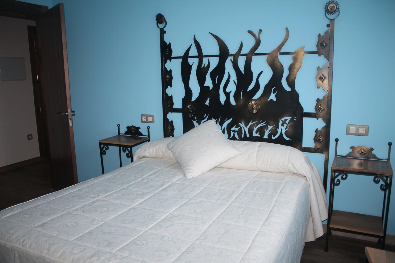 Apartamentos Numancia Garray エクステリア 写真