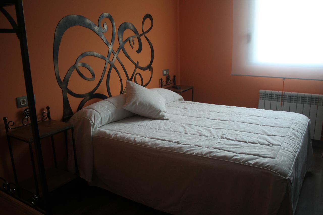 Apartamentos Numancia Garray エクステリア 写真